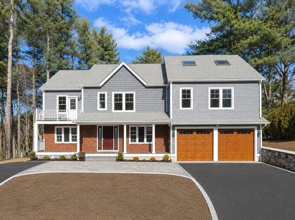 510 Common St, Walpole, MA 02081