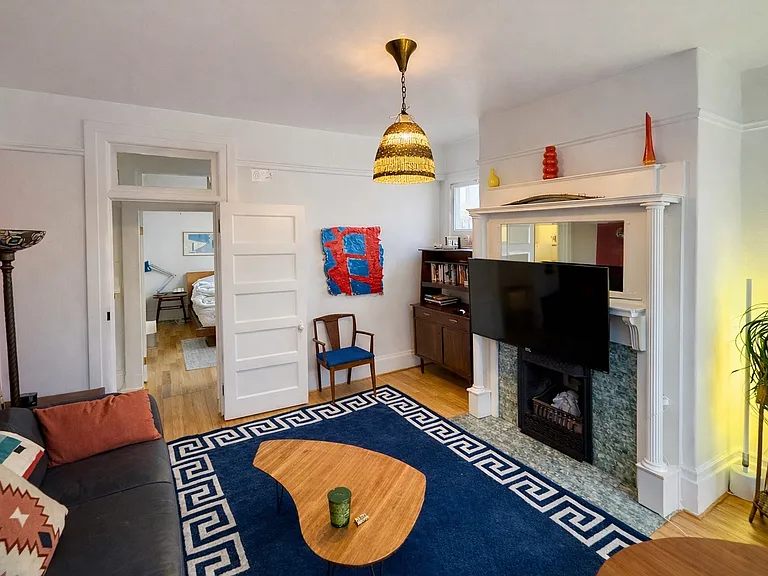 300 Carl St #302 — Photo 3