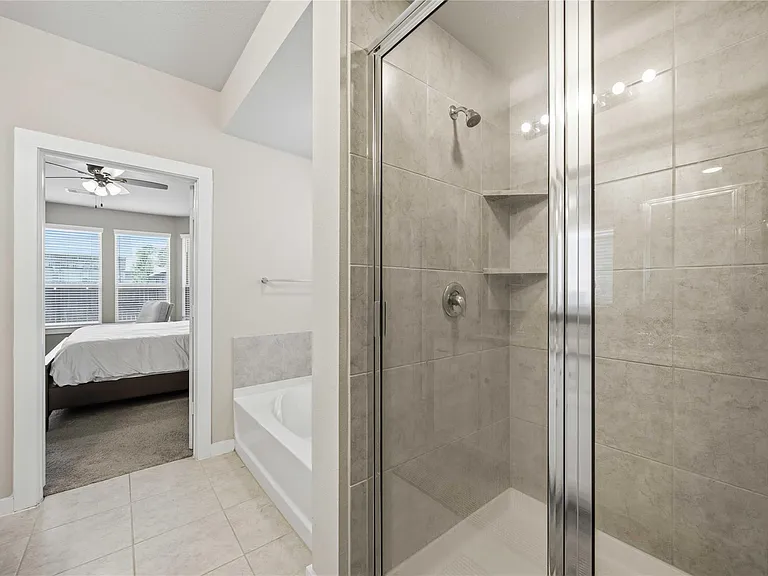 16427 Apache Woods Way — Photo 9