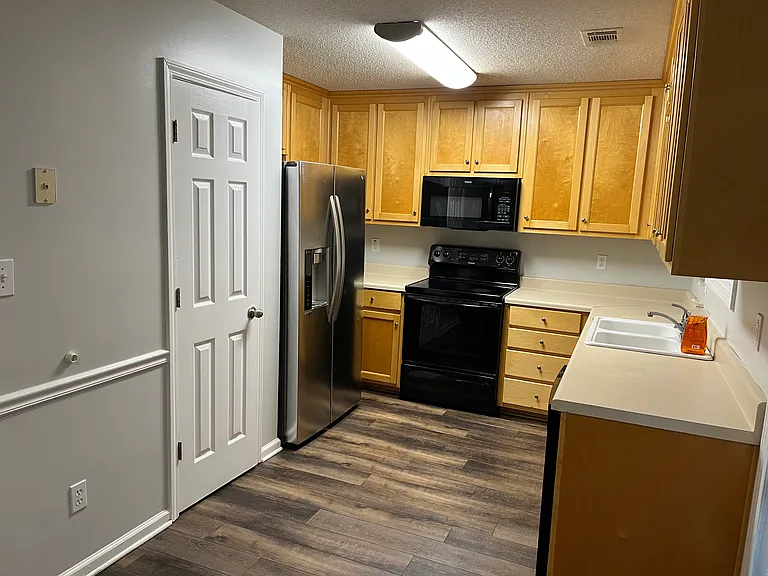 314 Fletcher Ct — Photo 7