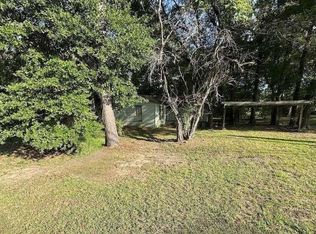 3305 S Lake Dr, Texarkana, TX 75501