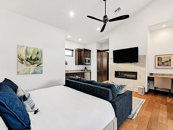 2nd image of 2113 Barbaro Way #1