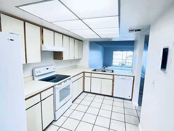 4th image of 4117 Fairview Vista Pt APT 205
