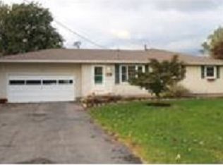 442 Peck Rd, Spencerport, NY 14559