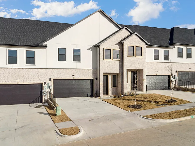 2378 Usman Dr — Photo 3