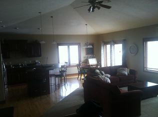 209 E Switch Grass Trl, Brandon, SD 57005