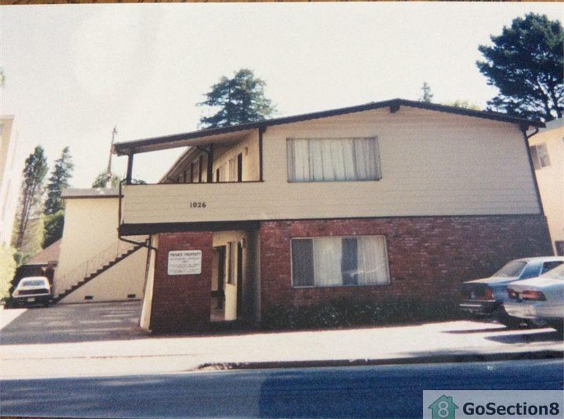 1st image of 1026 El Camino Real #8