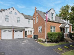 1581 Heather Rd, Huntingdon Valley, PA 19006