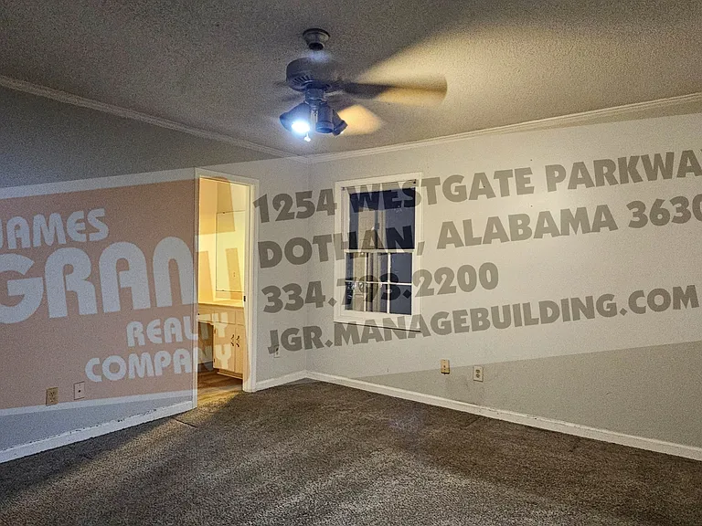 211 Plantation Rd — Photo 51