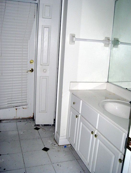 2nd image of 2751 Kansas St