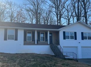 112 Johns Rd, Radcliff, KY 40160