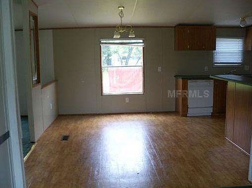 5th image of 1540 Sherman St