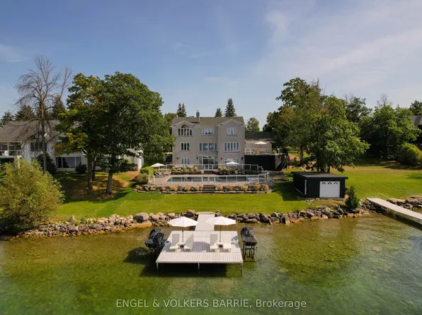 376 Brewery Ln, Orillia, ON L3V 7H8