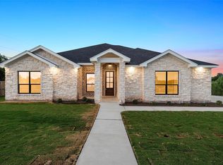 101 Dana Point Rd, Lorena, TX 76655