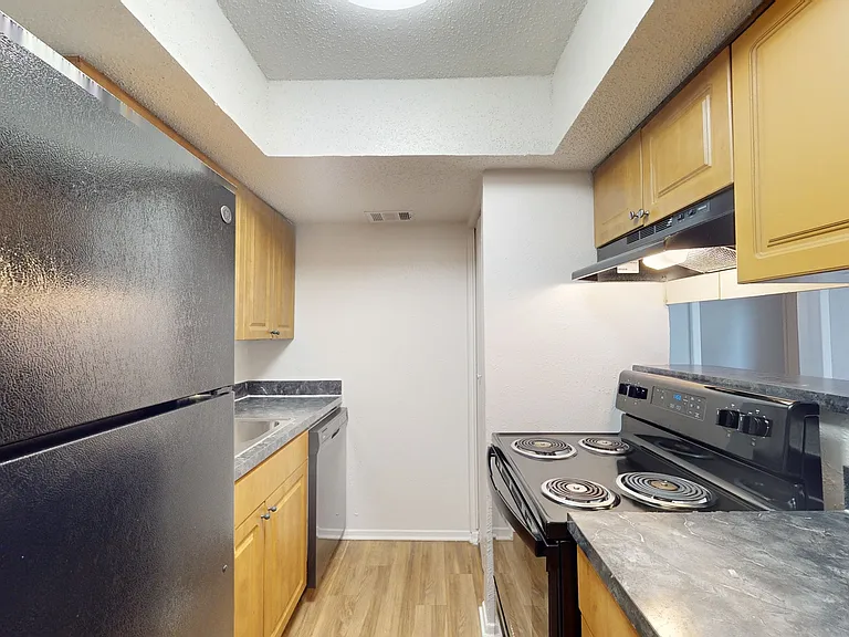 Addison Apartments at the Park — Photo 138