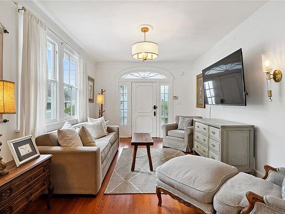 5th image of 6112 Chestnut St