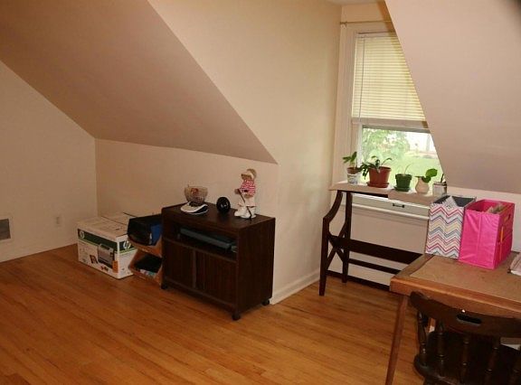 5th image of 4457 Sellers Ave