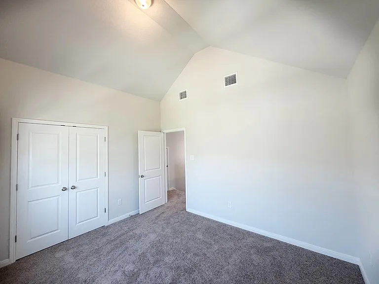 2161 Hofstaat Dr — Photo 19