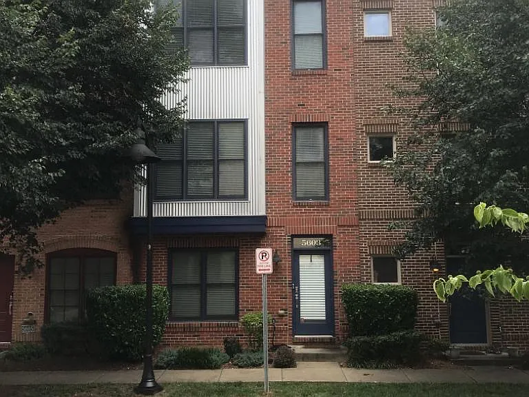 5603 Lustine St — Photo 32