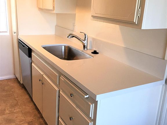 4th image of 1707 Brockton Ave APT 7