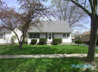 1706 Holly Way, Lansing, MI 48910