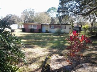 605 N Wiggins Rd, Plant City, FL 33566