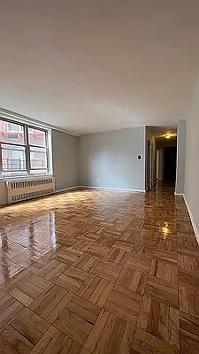5th image of 66-15 Thornton Pl #1W