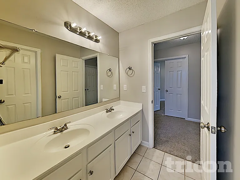 4030 Evelyn Ave — Photo 14