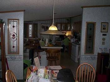 2nd image of 945 Jamestown Rd