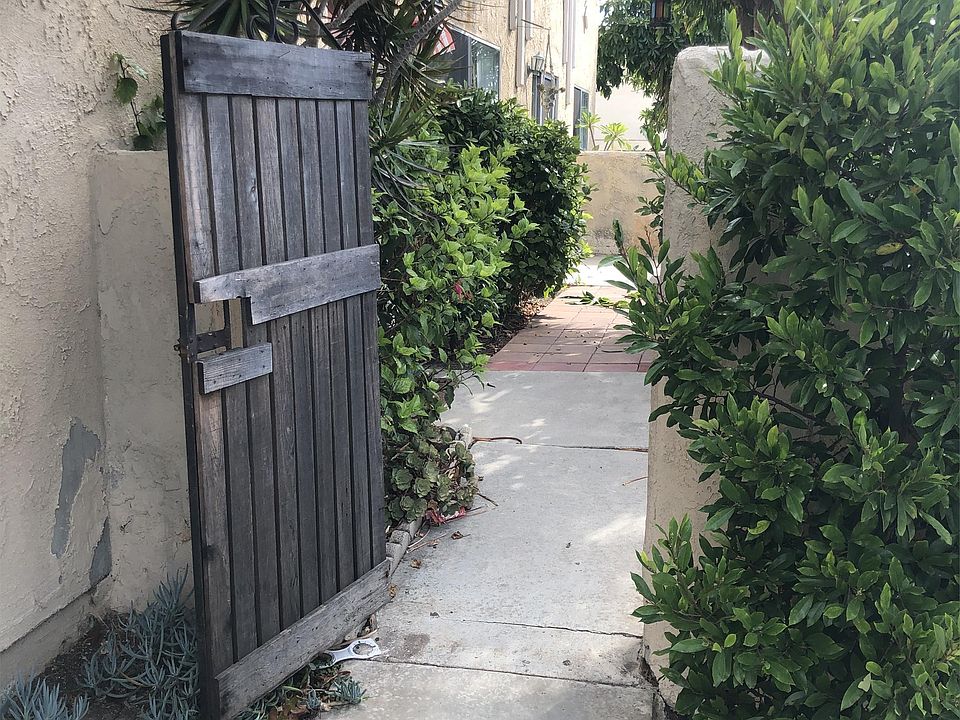 2nd image of 1501 Huntington St APT 2