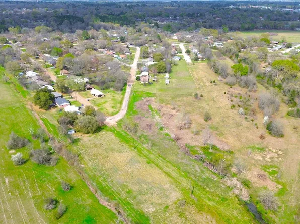 Hooks Forehand McDuff St, Crockett, TX 75835