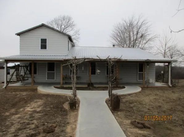 805 Red Williams Rd, Huntingdon, TN 38344