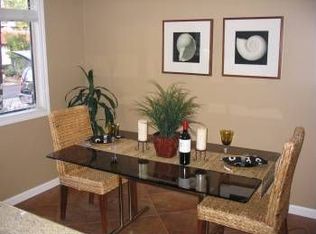 8 Seville Dr, San Rafael, CA 94903