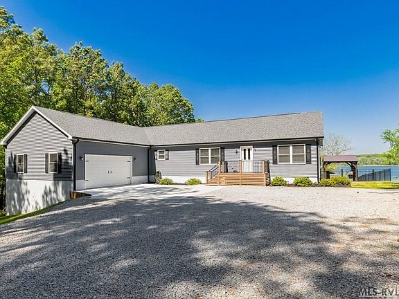4th image of 1094 Granite Hall Dr
