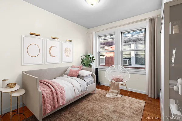 Sold by Compass | media 7