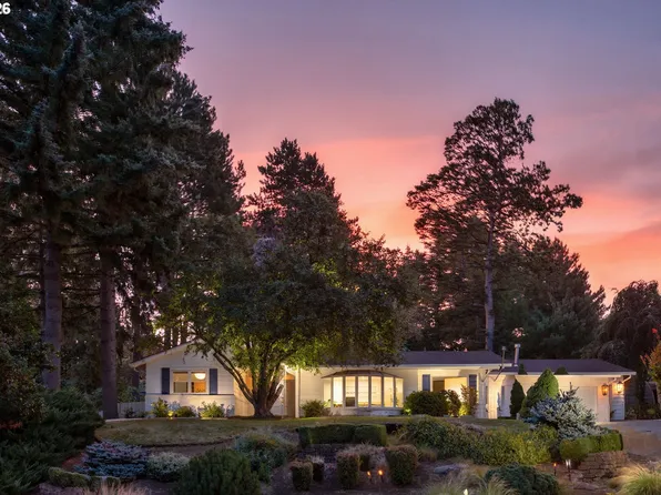 16933 Greentree Ave, Lake Oswego, OR 97034