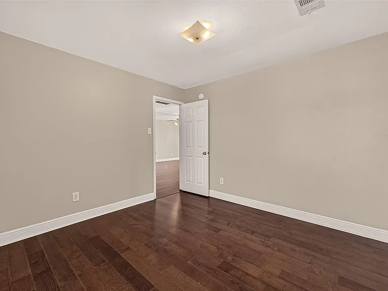 18203 Winding Timbers Ln — Photo 28