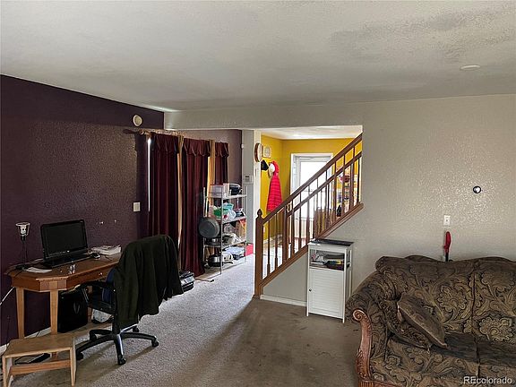 3rd image of 11137 Gaylord St
