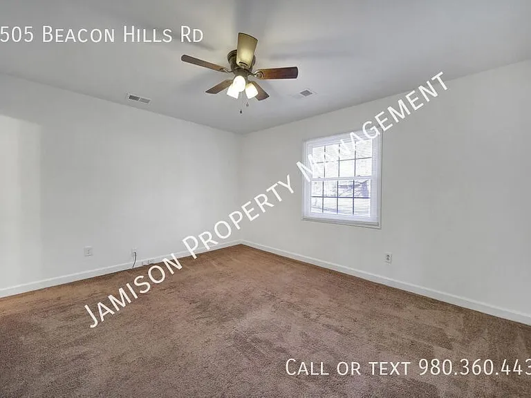 8505 Beacon Hills Rd — Photo 12