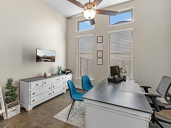 4th image of 18306 Whispering Sails Ct