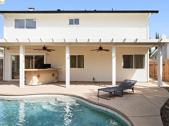 2nd image of 9339 Mira Del Rio Dr