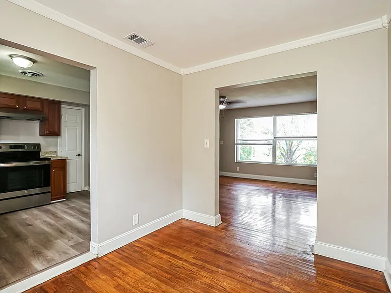2615 Ligustrum Rd — Photo 7