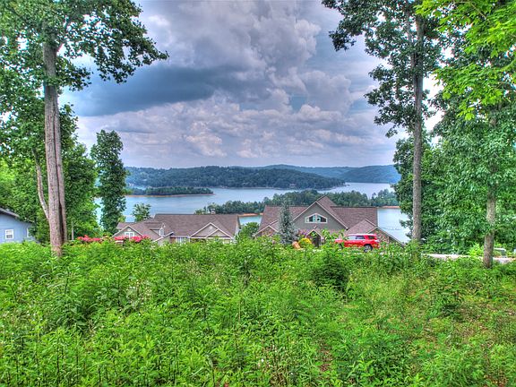 5th image of Mountain Crest Dr Lot 73