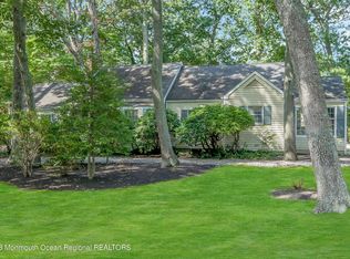 1007 Forrest Rd, Brielle, NJ 08730