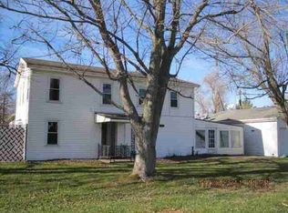 101 N 4th St, Secor, IL 61771