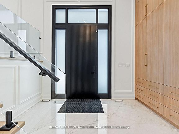 2nd image of 165 McAllister Rd