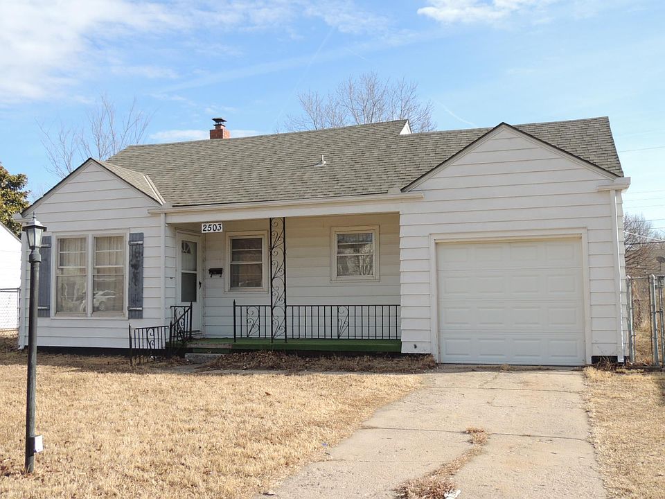 Convenient Location and a Nice Place to Call Home!