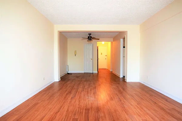 Rented by NYC Realty Brokers LLC | media 3