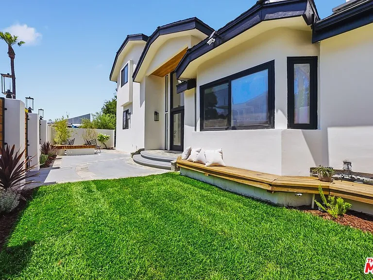 11559 Dona Teresa Dr — Photo 7