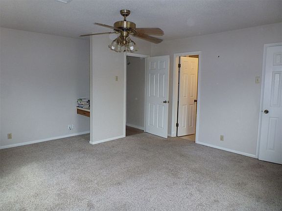4th image of 117 Norwood Dr